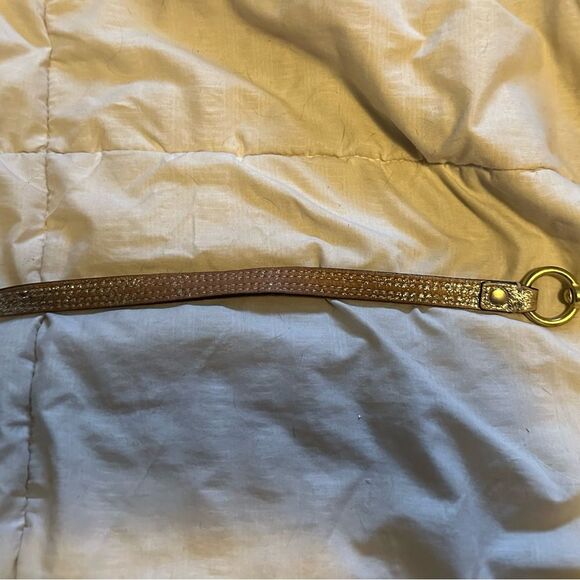 Coach Poppy Pop C Glam Wristlet bright fun print Gold accents leather preloved - Picture 7 of 10